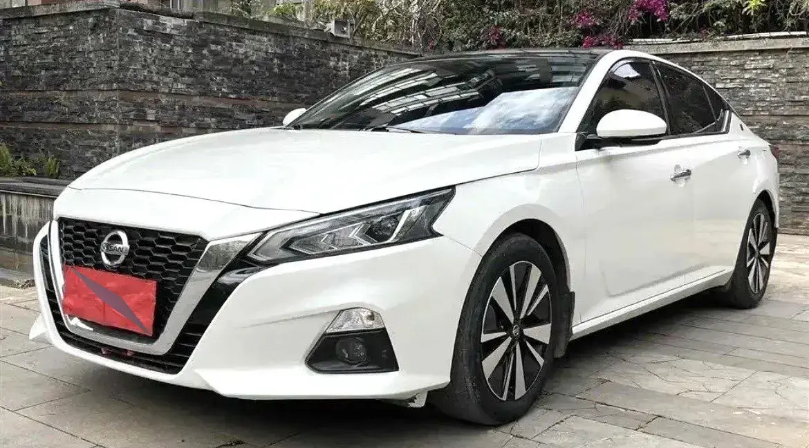 2021 Nissan Teana 2.0T 243HP L4 CVT