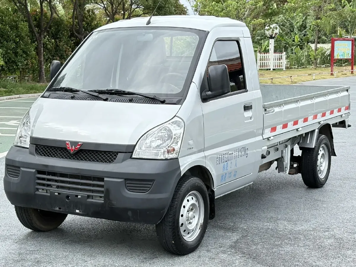 2021 WuLing RongGuang New Truck Special 1.8L 125HP L4 5MT,autocango,china used car exporter,china ev exporter,chinese used car exporter,chinese used ev exporter