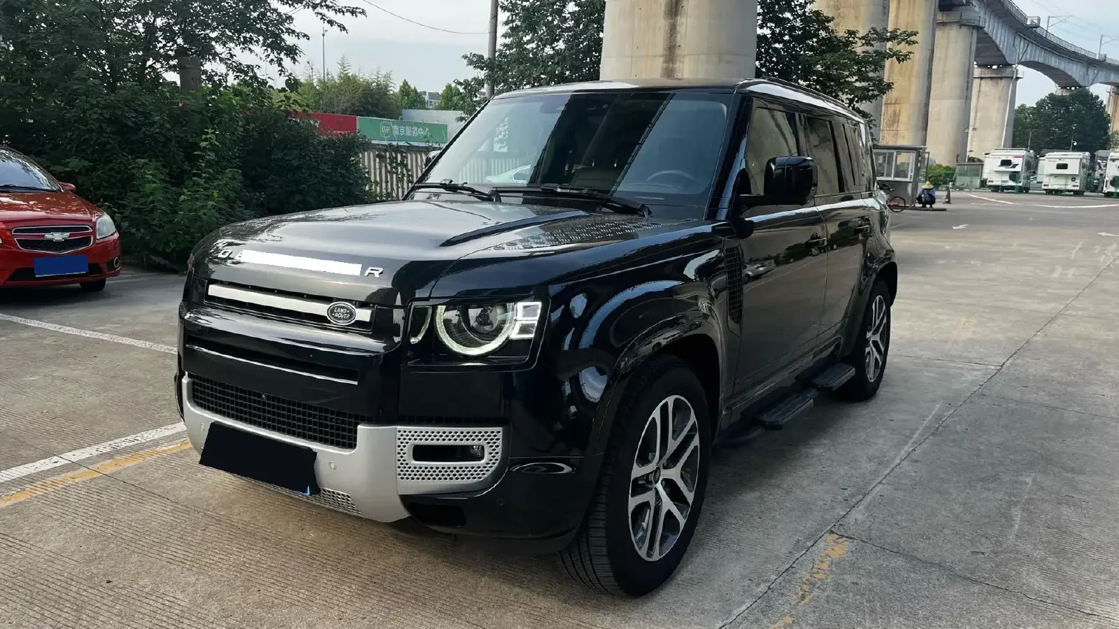 2024 Land Rover Defender 3.0T 400HP L6 8AT