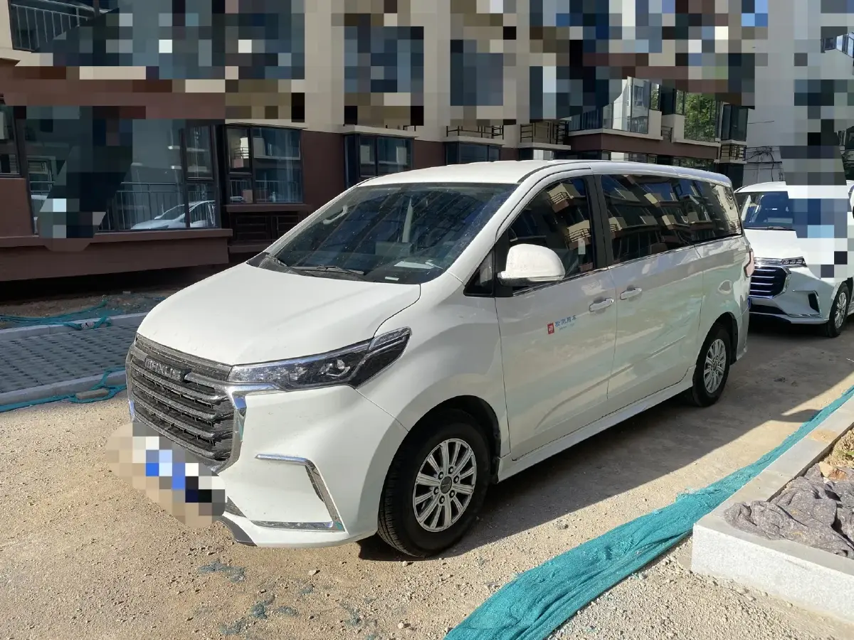 2023 MAXUS G20 2.0T 261HP L4 8AT