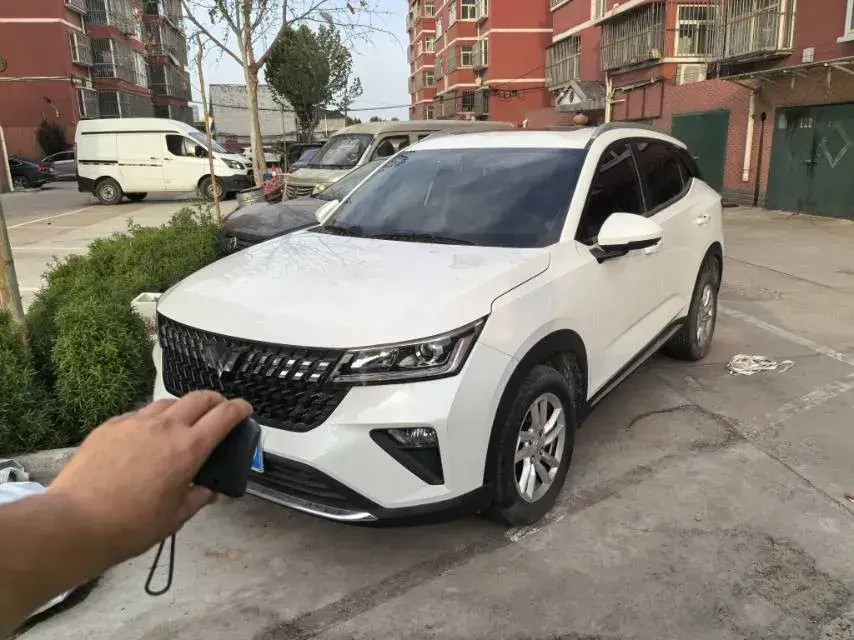 2022 WuLing XingChi 1.5L 99HP L4 6MT
