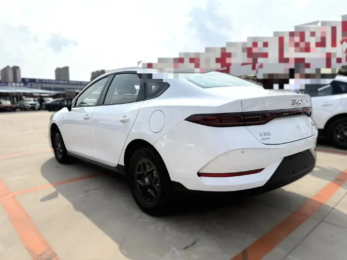 2025 BYD Seal05 DM-i 1.5L 101HP L4 E-CVT PHEV 7.68KWH,autocango,china used car exporter,china ev exporter,chinese used car exporter,chinese used ev exporter