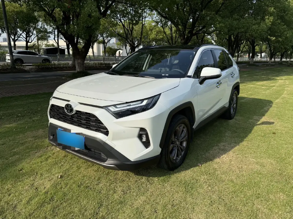 2023 Toyota RAV4 2.0L 171HP L4 CVT