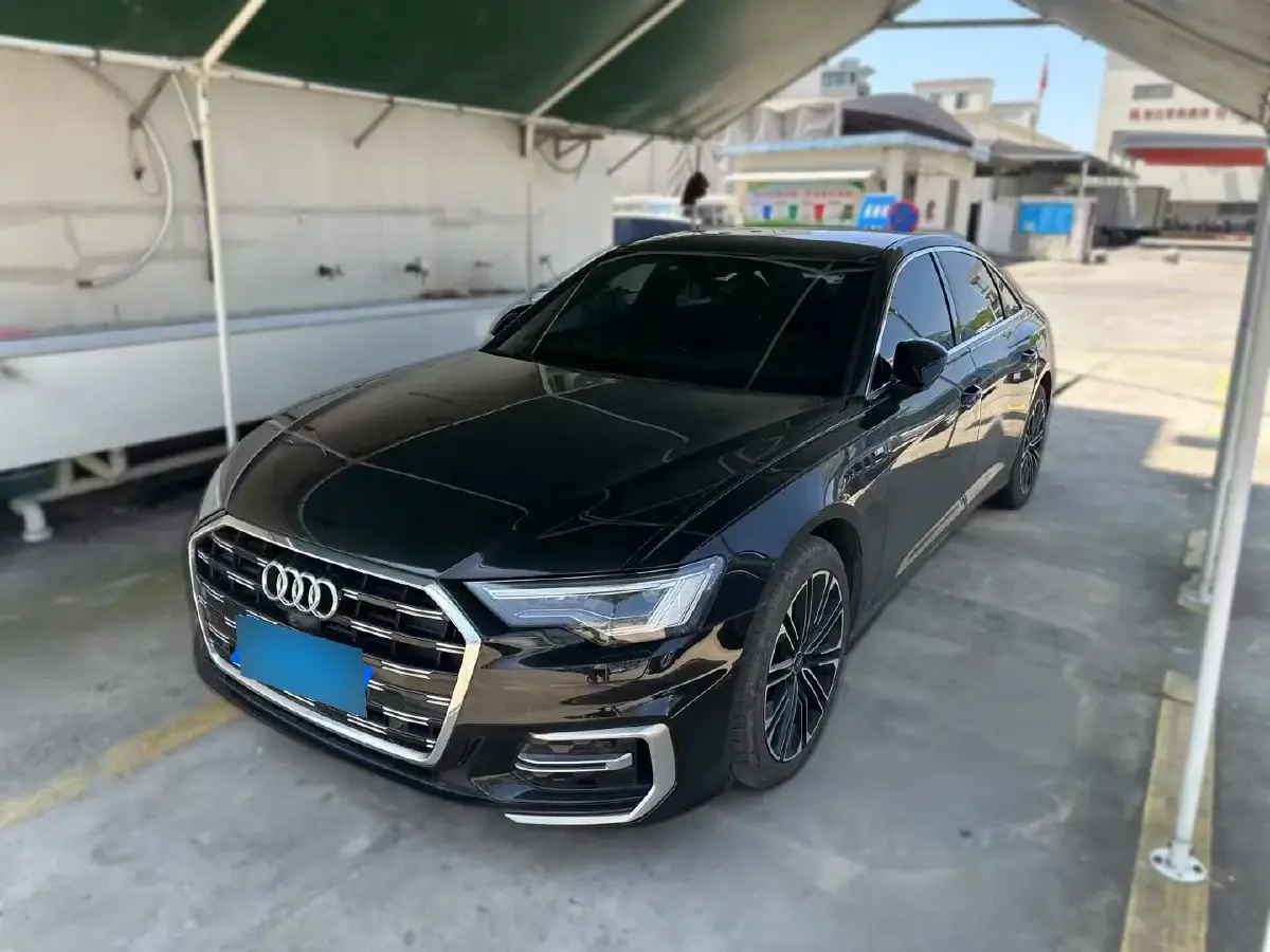 2024 Audi A6L 2.0T 245HP L4 7DCT