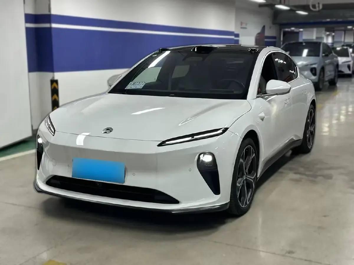 2024 NIO ET5 BEV 75KWH