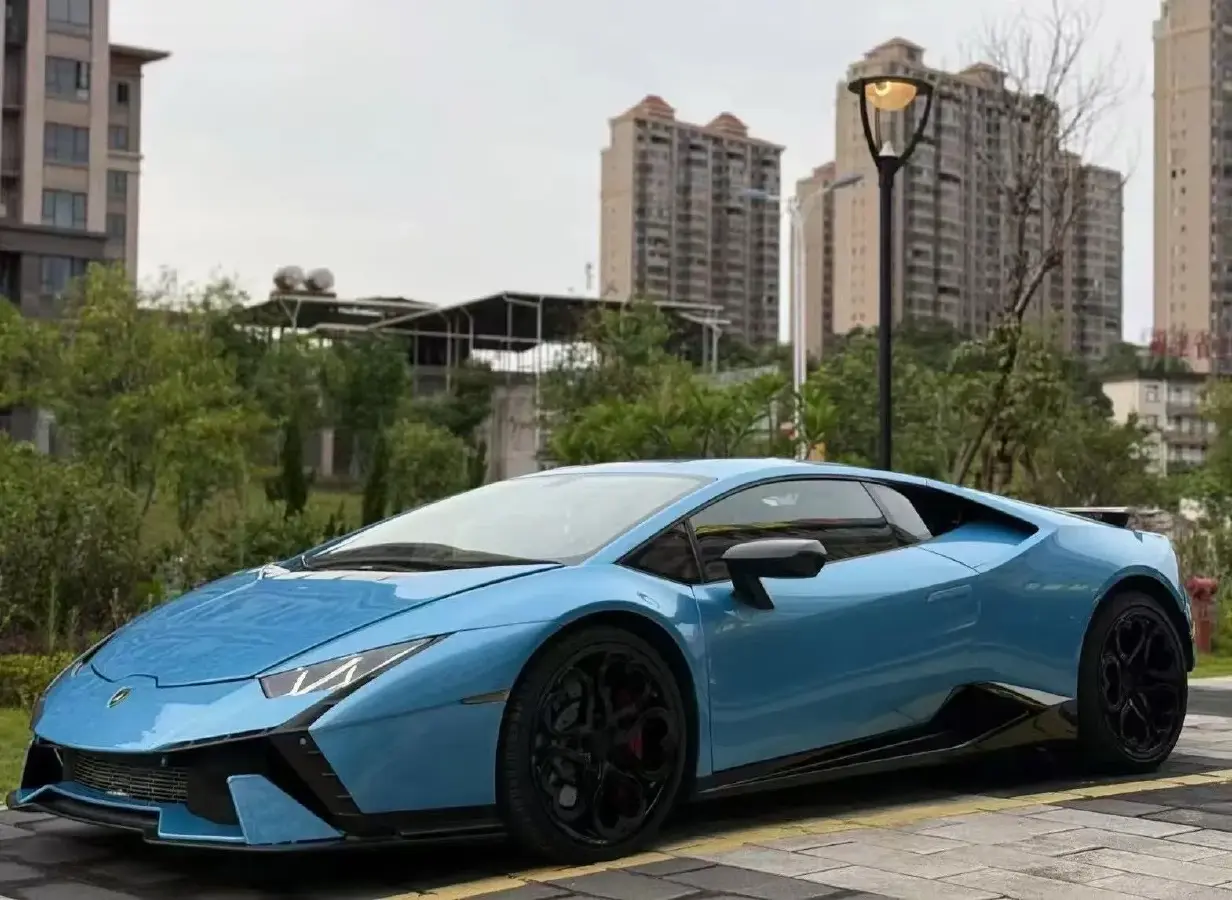 2016 Lamborghini Huracán 5.2L 580HP V10 7DCT