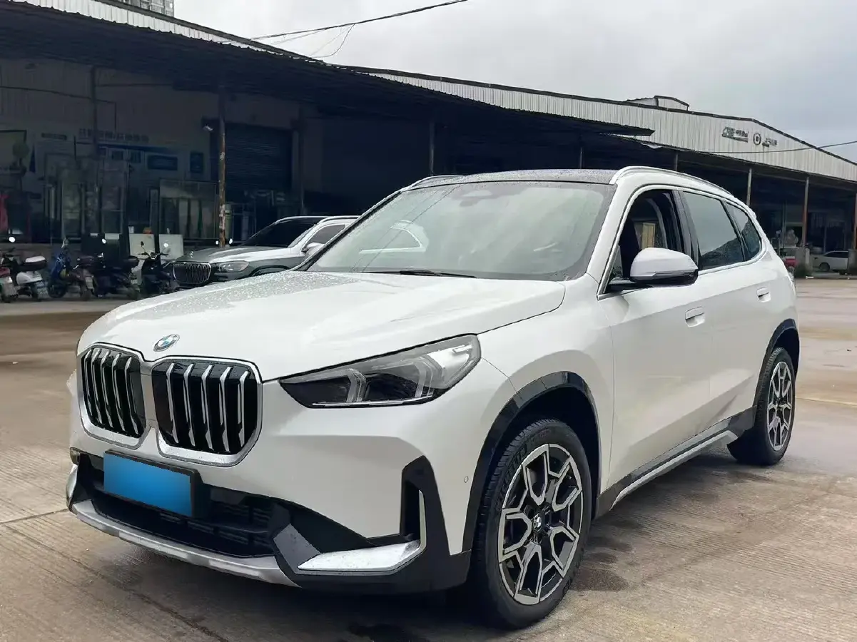 2023 BMW X1 2.0T 204HP L4 7DCT