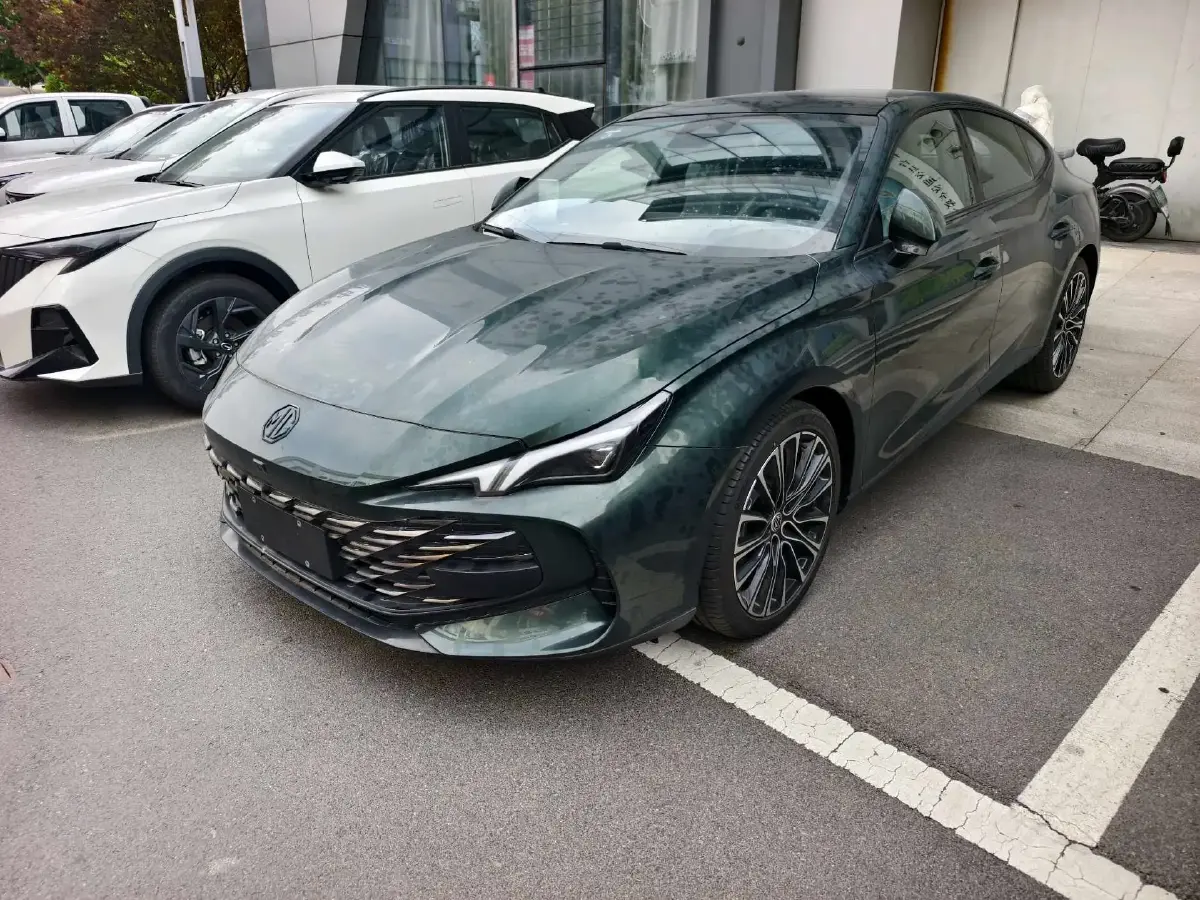 2023 MG 7 1.5T 188HP L4 7DCT