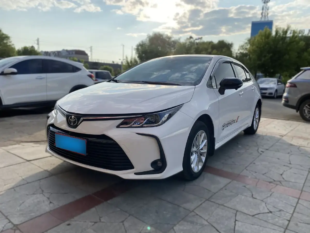 2021 Toyota Corolla 1.2T 116HP L4 CVT