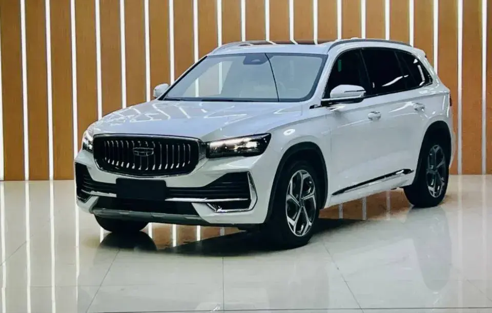 2021 Geely Monjaro 2.0T 218HP L4 7DCT