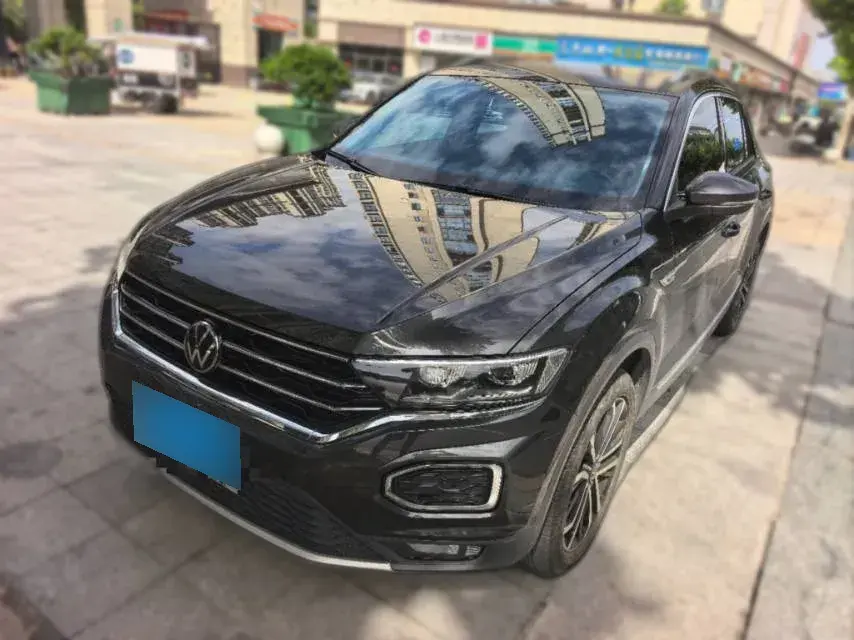 2021 Volkswagen T-Roc 1.4T 150HP L4 7DCT