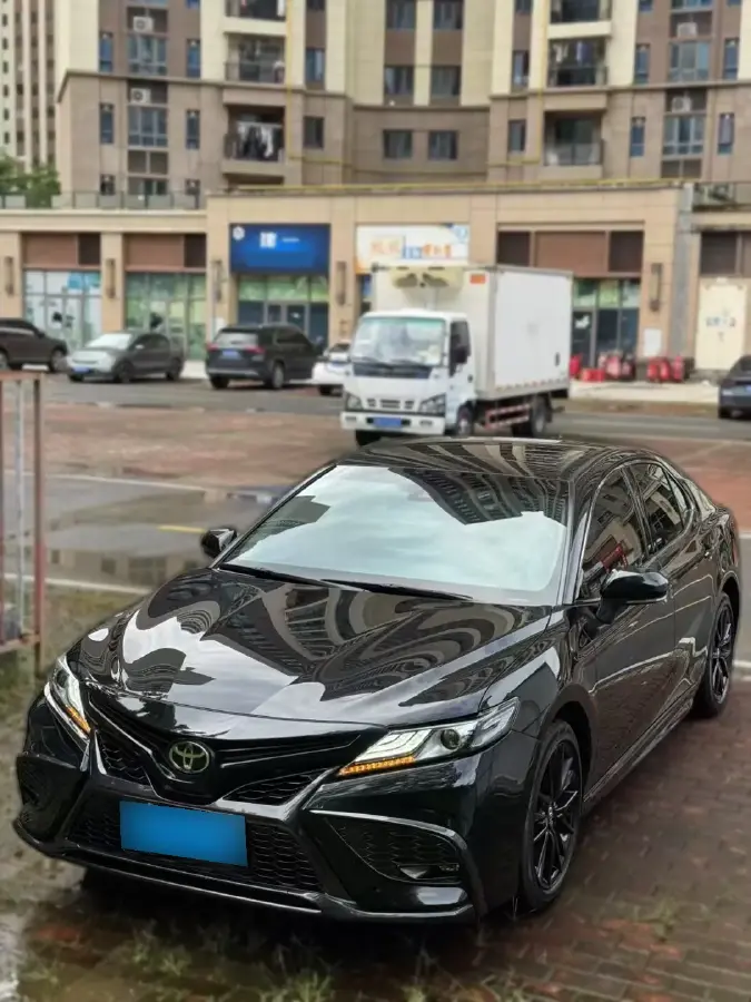 2022 Toyota Camry 2.5L 209HP L4 8AT