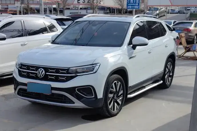 2023 Volkswagen Tayron 1.4T 150HP L4 7DCT