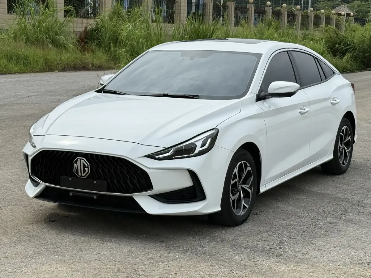 2021 MG 5 1.5L 120HP L4 CVT