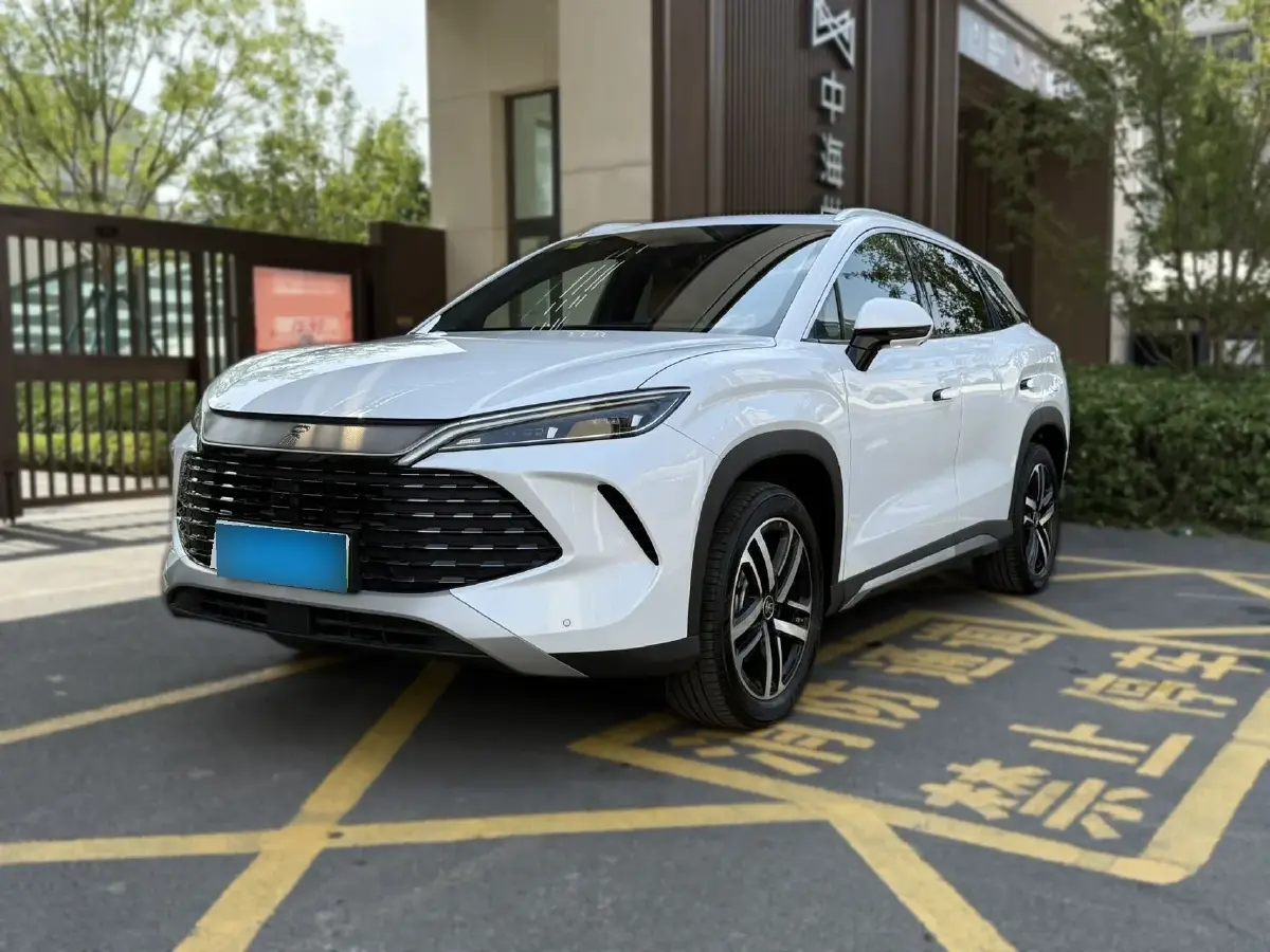 2024 BYD SongL DM-i 1.5L 101HP L4 E-CVT PHEV 18.3KWH