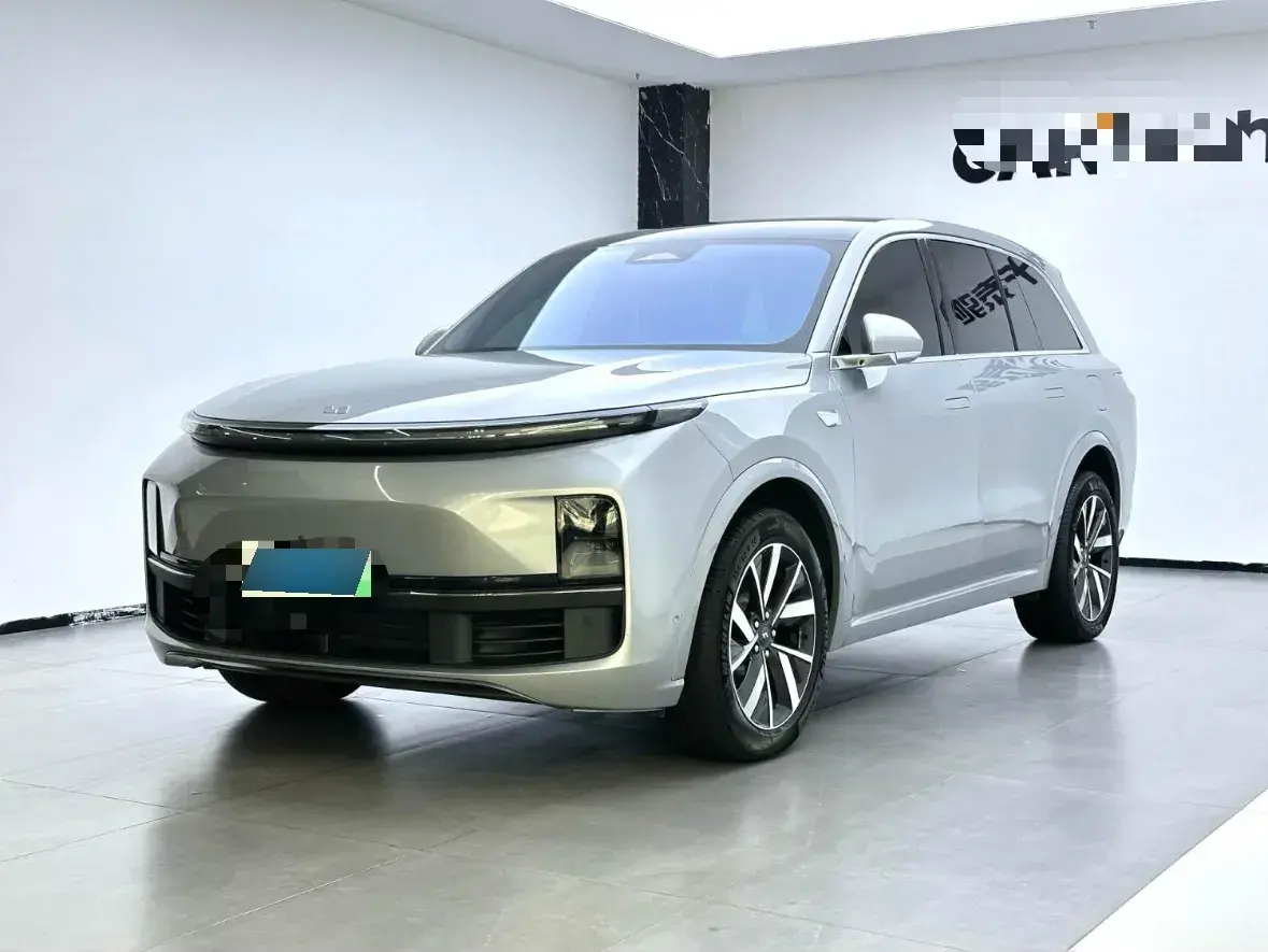 2023 Li L8 Range Extended 154HP REEV 40.9KWH
