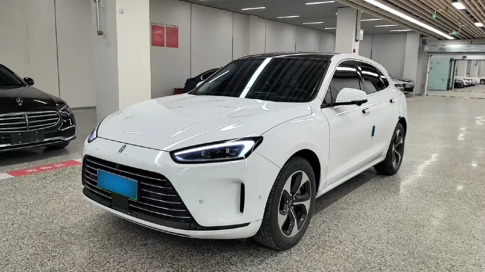 2023 HIMA AITO M5 1.5T 152HP L4 REEV 40KWH