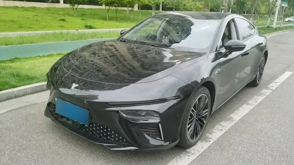 2022 Neta S Range Extended 231HP REEV 43.88KWH