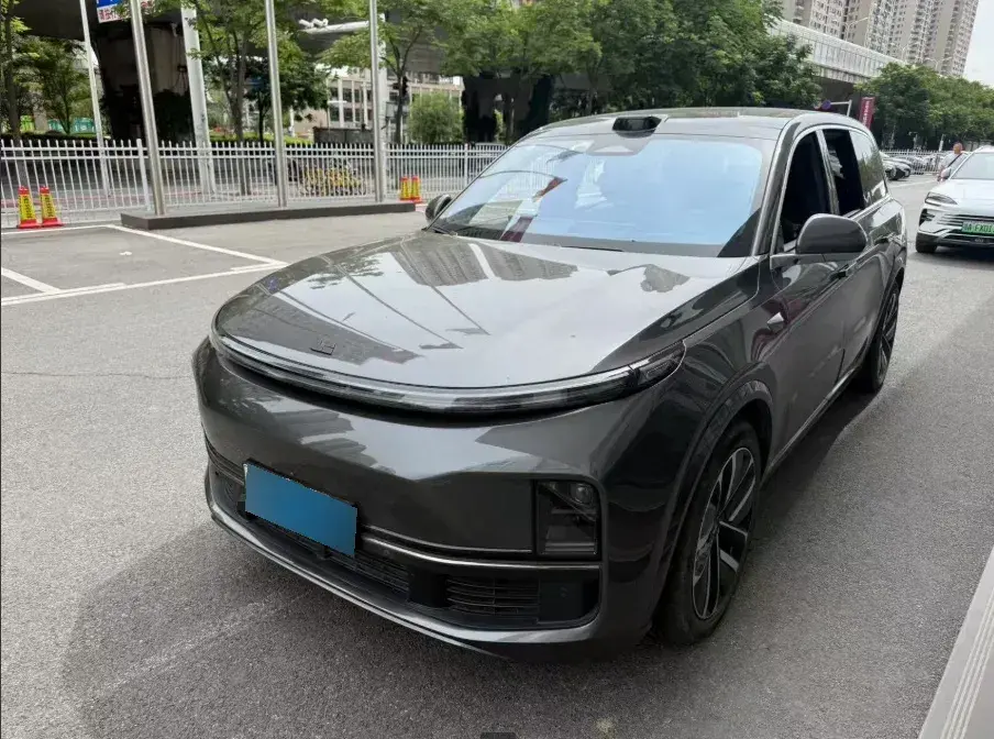 2022 Li L9 Range Extended 154HP REEV 42.6KWH