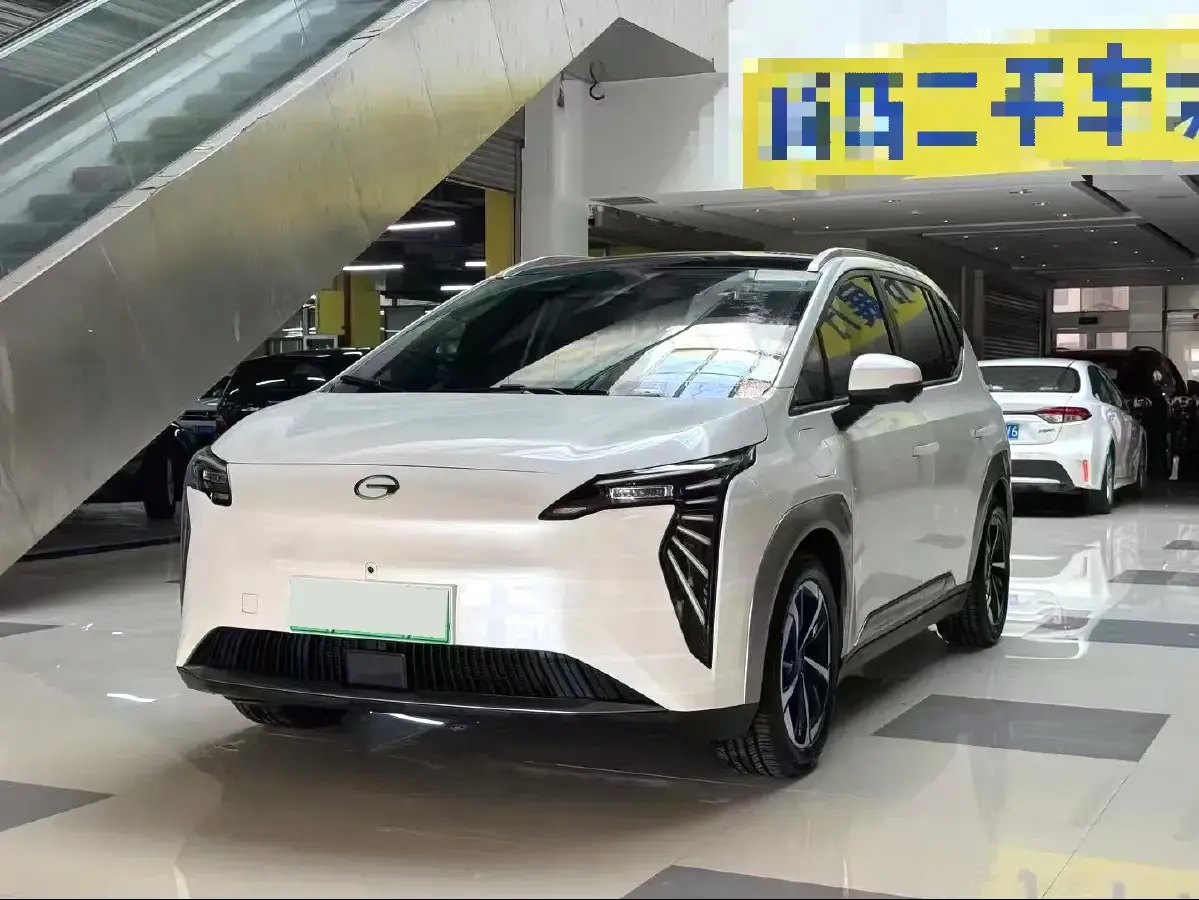 2023 Aion Y BEV 61.7KWH