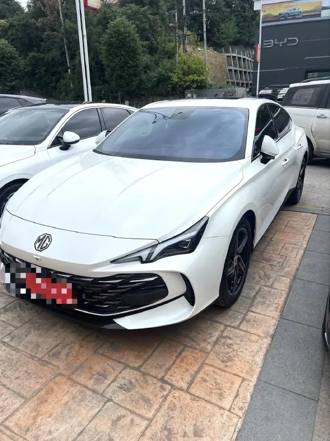 2023 MG 7 1.5T 188HP L4 7DCT