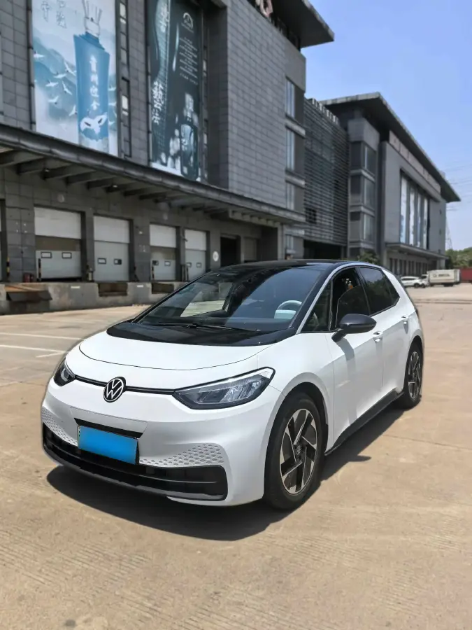 2025 Volkswagen ID.3 BEV 52.8KWH