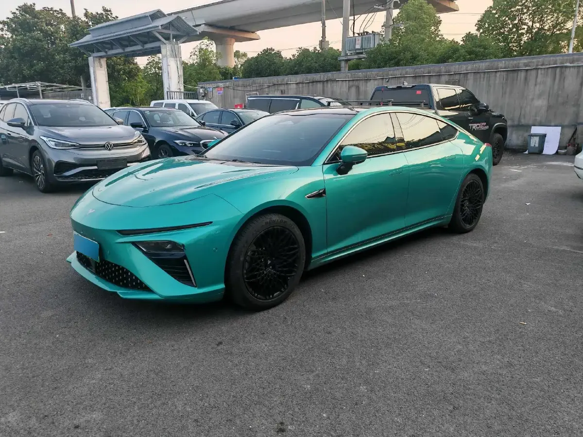 2022 Neta S BEV 84.5KWH