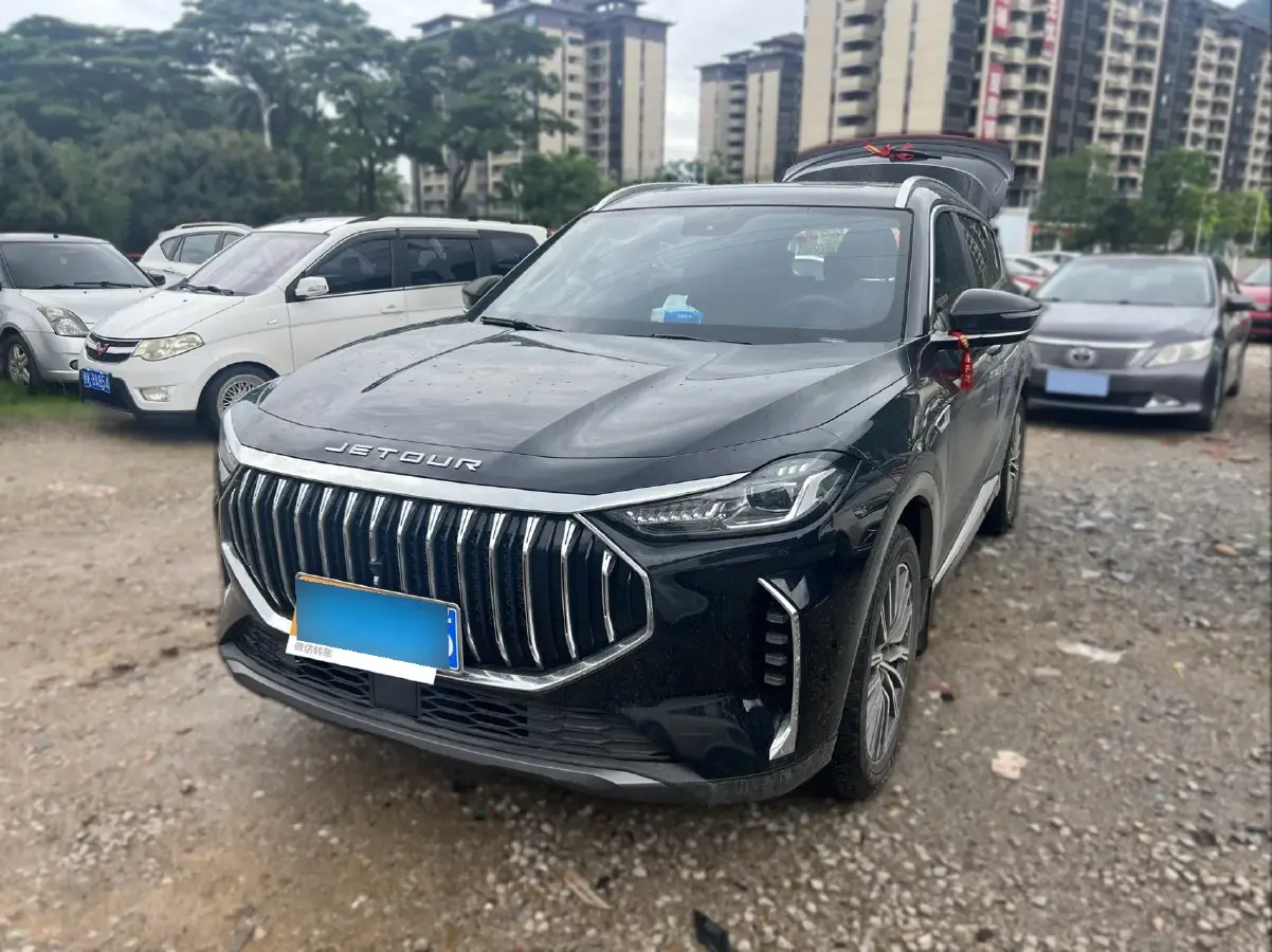 2025 Jetour X70 Plus 1.5T 156HP L4 6MT