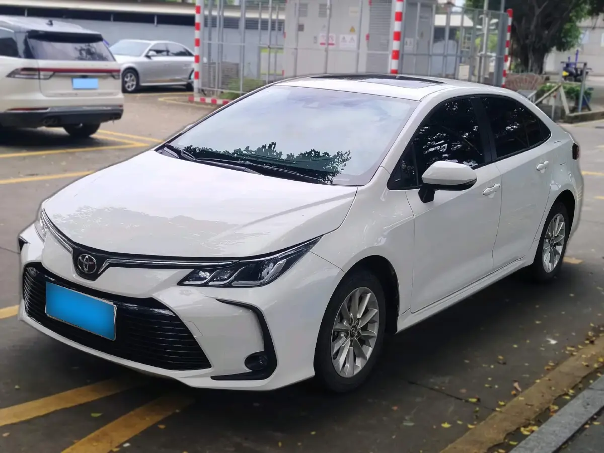 2021 Toyota Corolla 1.2T 116HP L4 CVT