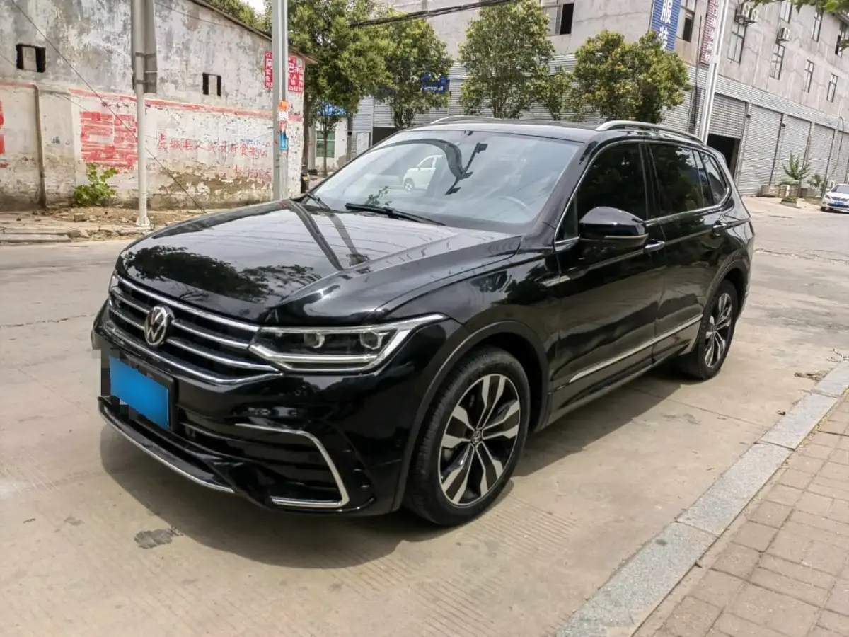 2024 Volkswagen Tiguan L 2.0T 186HP L4 7DCT