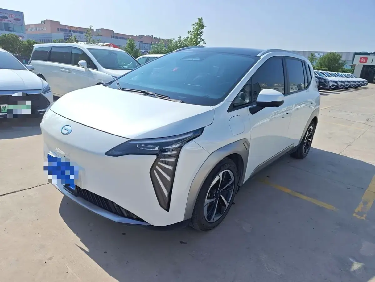 2023 Aion Y BEV 61.7KWH