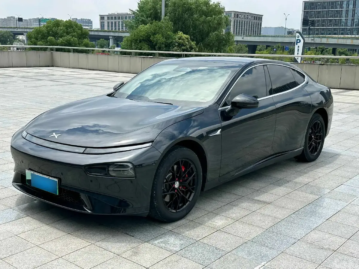 2024 Xpeng P7 BEV 64.4KWH