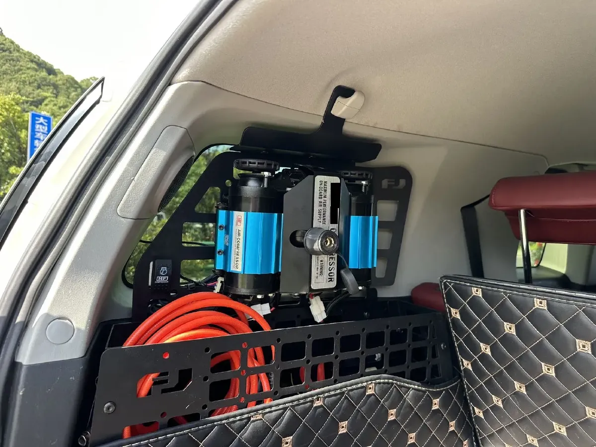 2013 Toyota FJ Cruiser 4.0L 272HP V6 5AT,autocango,china used car exporter,china ev exporter,chinese used car exporter,chinese used ev exporter