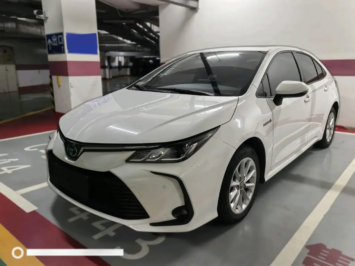 2022 Toyota Corolla 1.8L 98HP L4 E-CVT Hybrid
