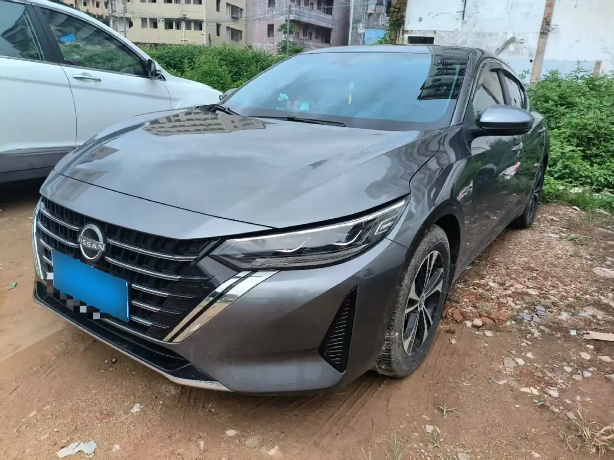 2023 Nissan Sylphy 1.6L 135HP L4 CVT