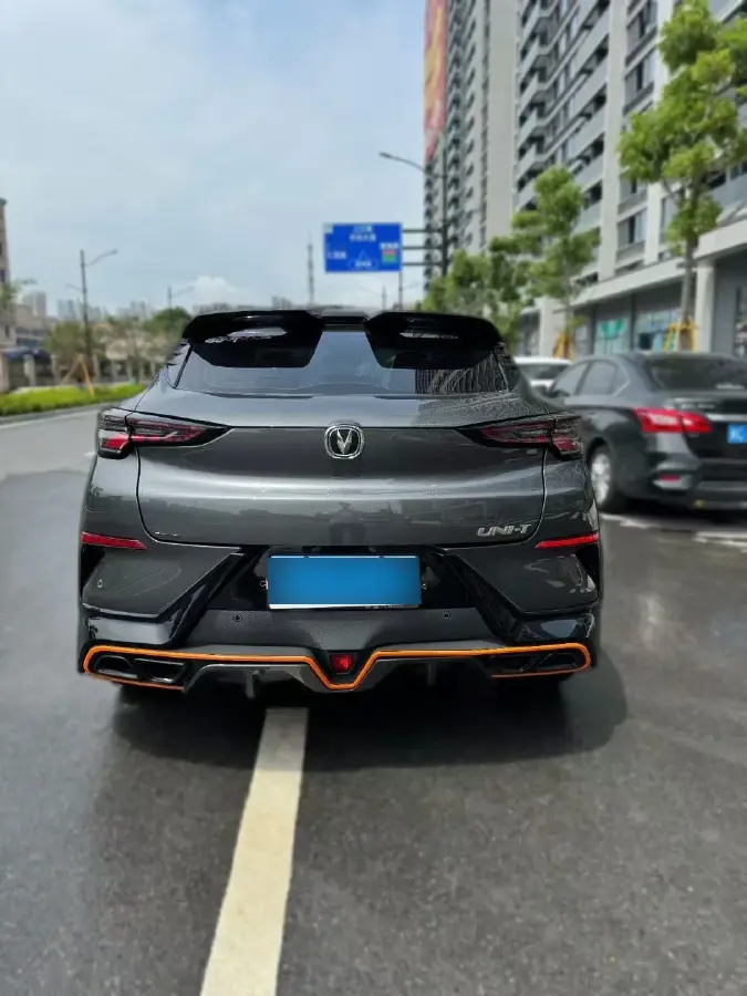 2022 ChangAn UNI-T 1.5T 188HP L4 7DCT,autocango,china used car exporter,china ev exporter,chinese used car exporter,chinese used ev exporter