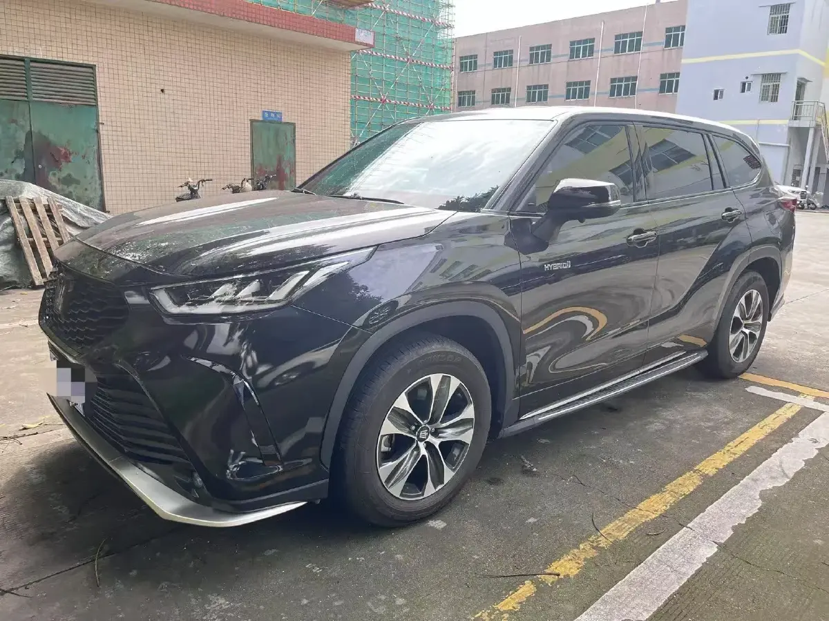 2023 Toyota Crown Kluger 2.5L 189HP L4 E-CVT Hybrid