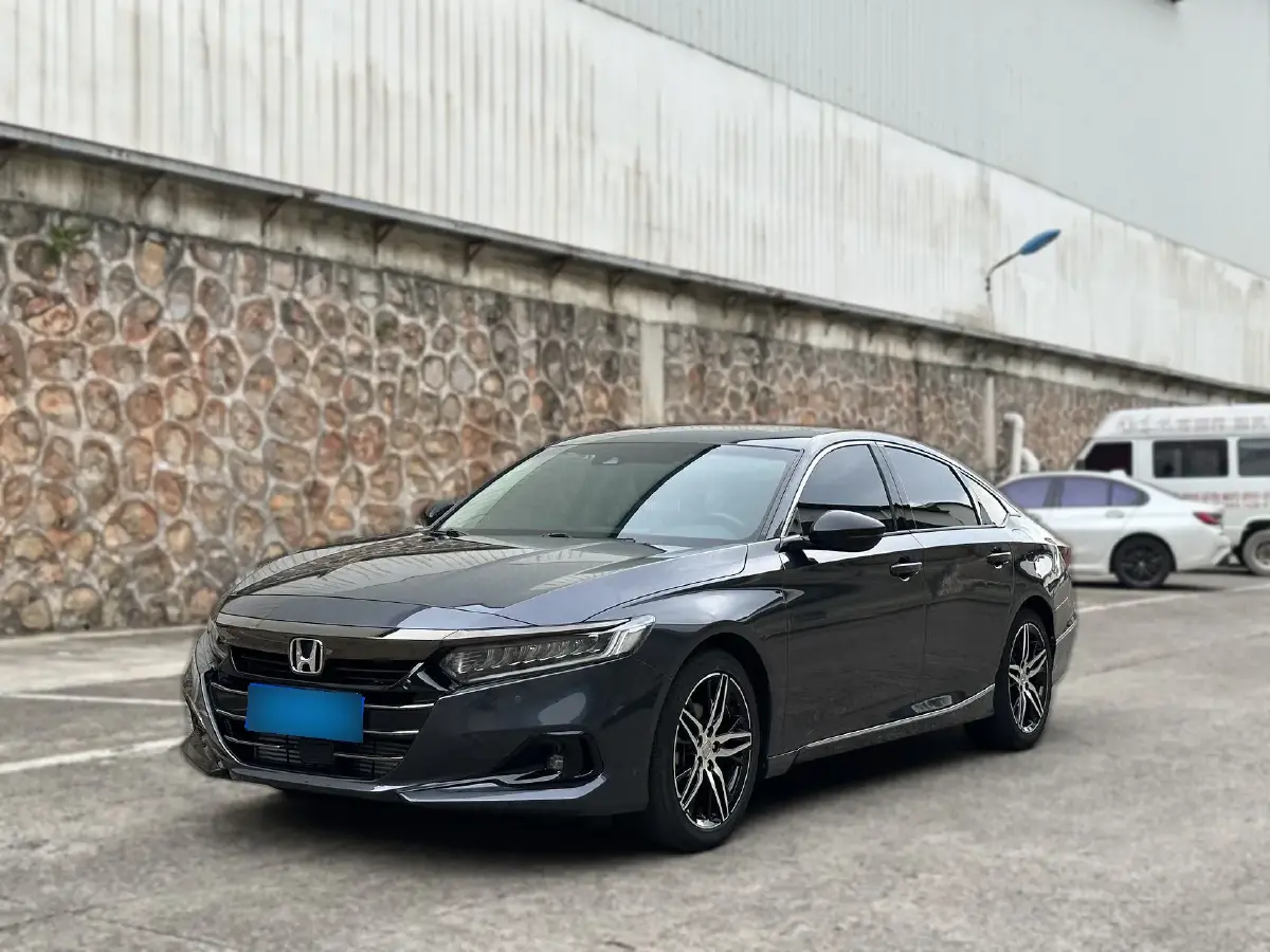 2022 Honda Accord 1.5T 194HP L4 CVT