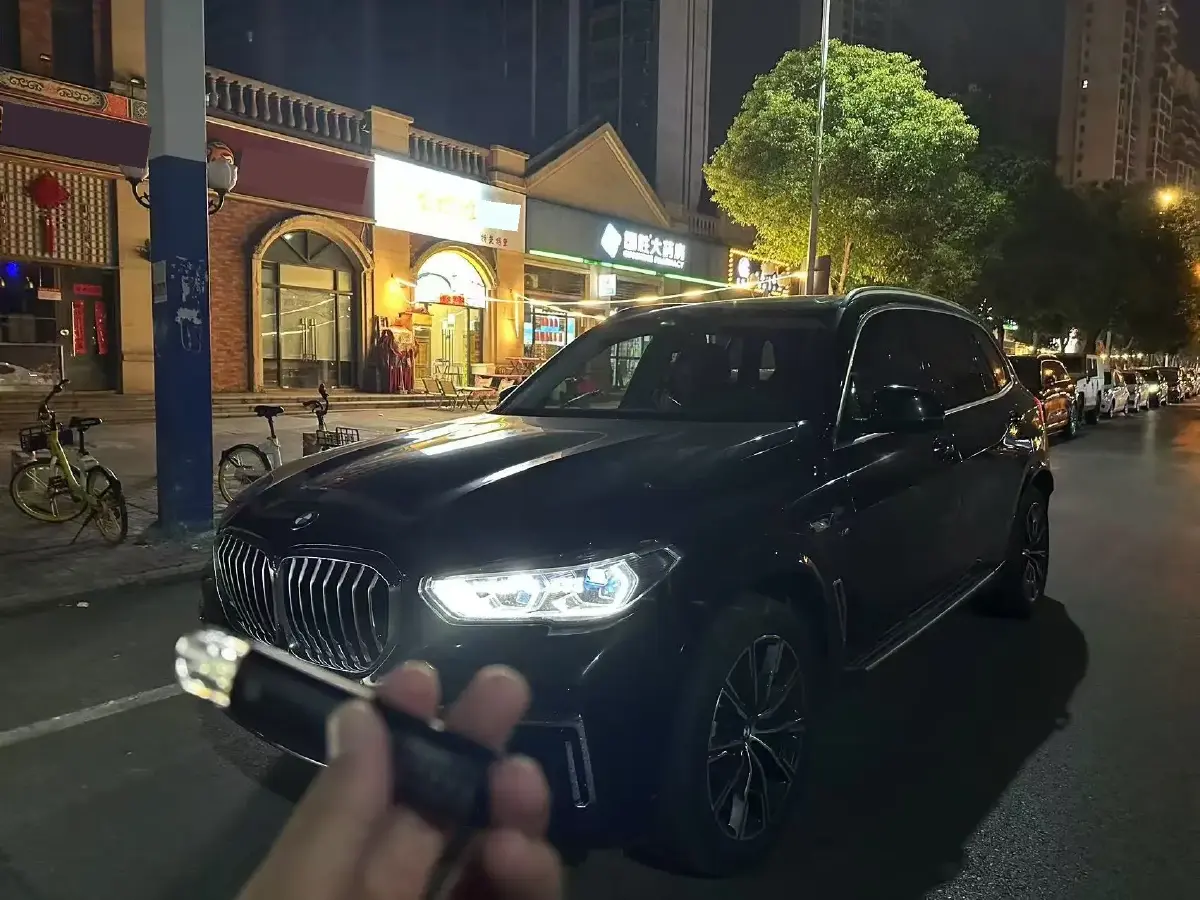 2022 BMW X5 2.0T 245HP L4 8AT