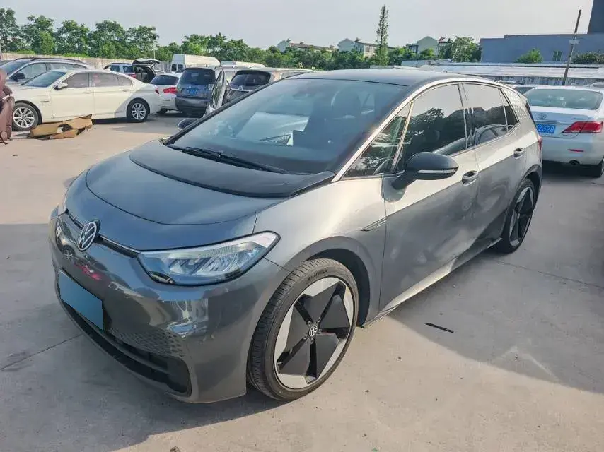 2023 Volkswagen ID.3 BEV 52.8KWH