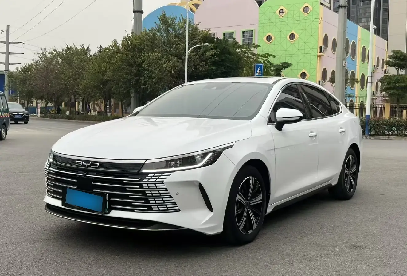 2022 BYD Destroyer 05 1.5L 110HP L4 E-CVT PHEV 18.3KWH