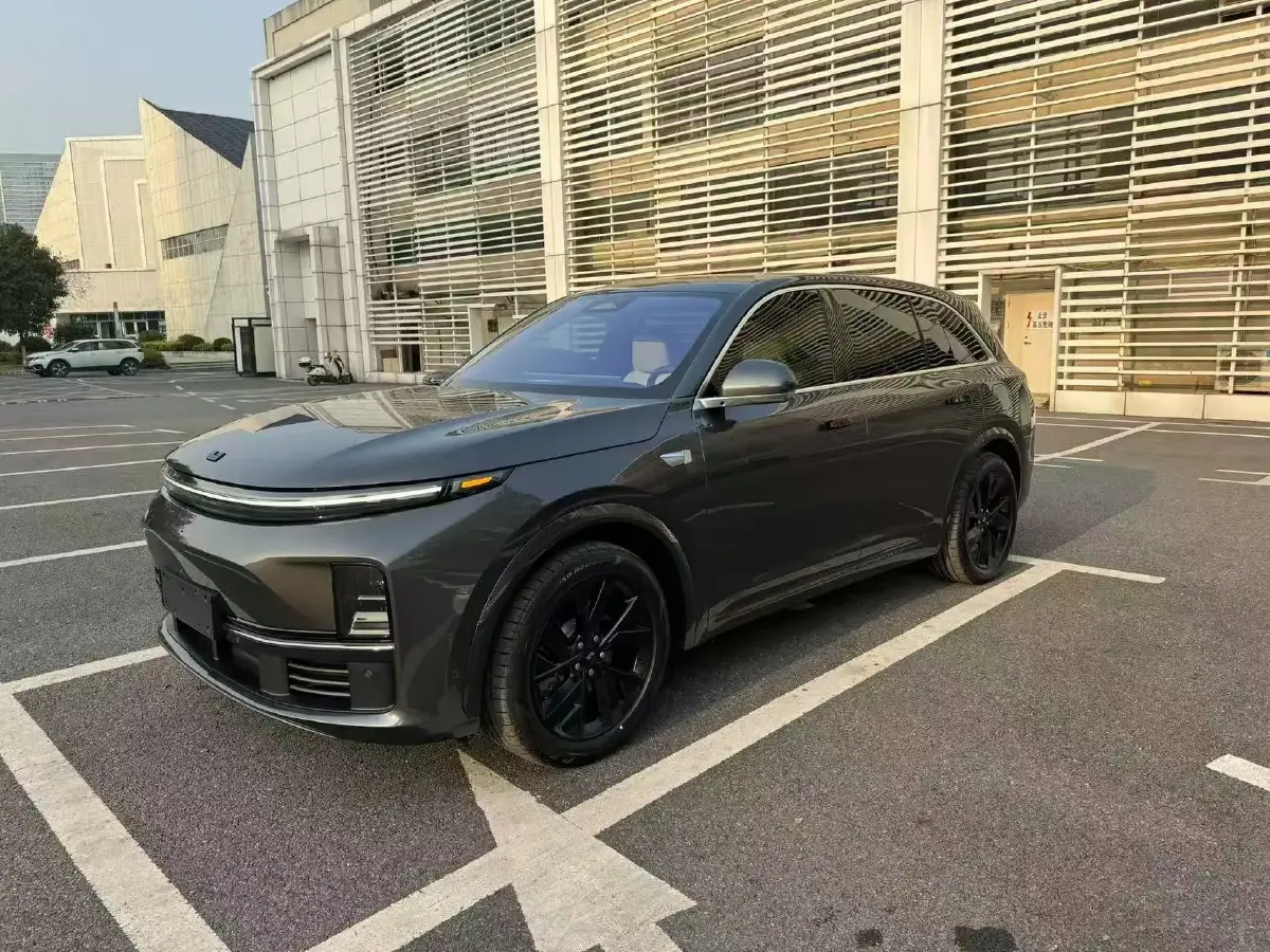 2023 Li L7 Range Extended 154HP REEV 40.9KWH