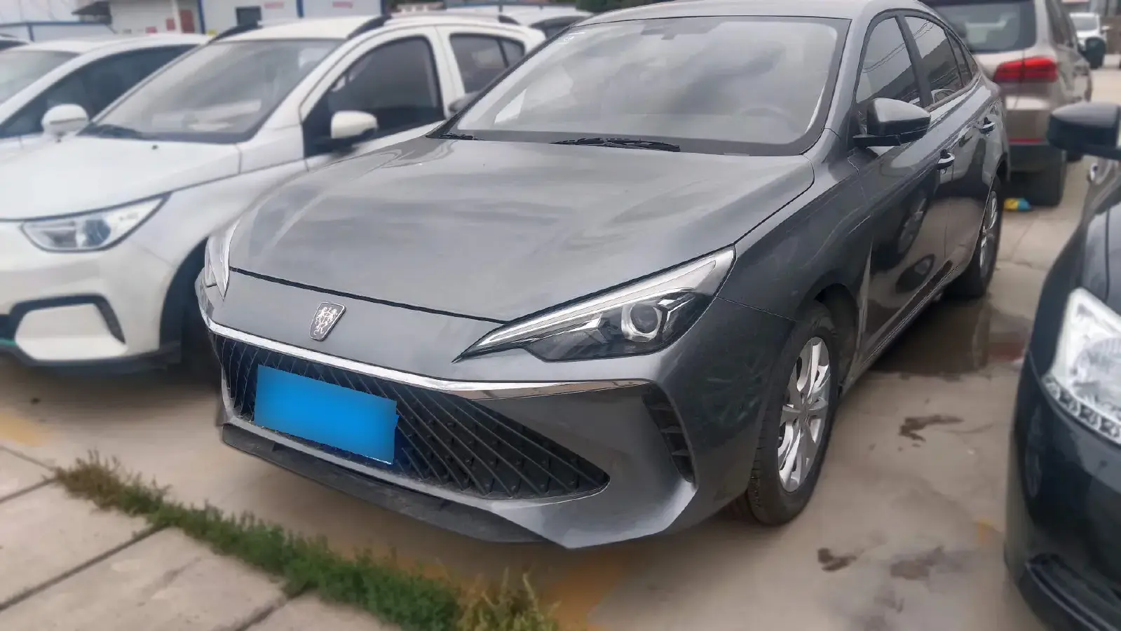 2023 Roewe i5 1.5L 129HP L4 5MT