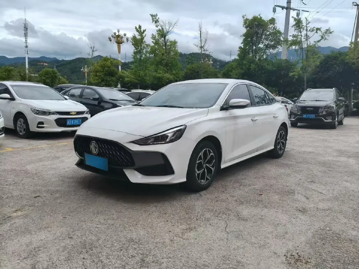 2023 MG 5 1.5L 129HP L4 CVT