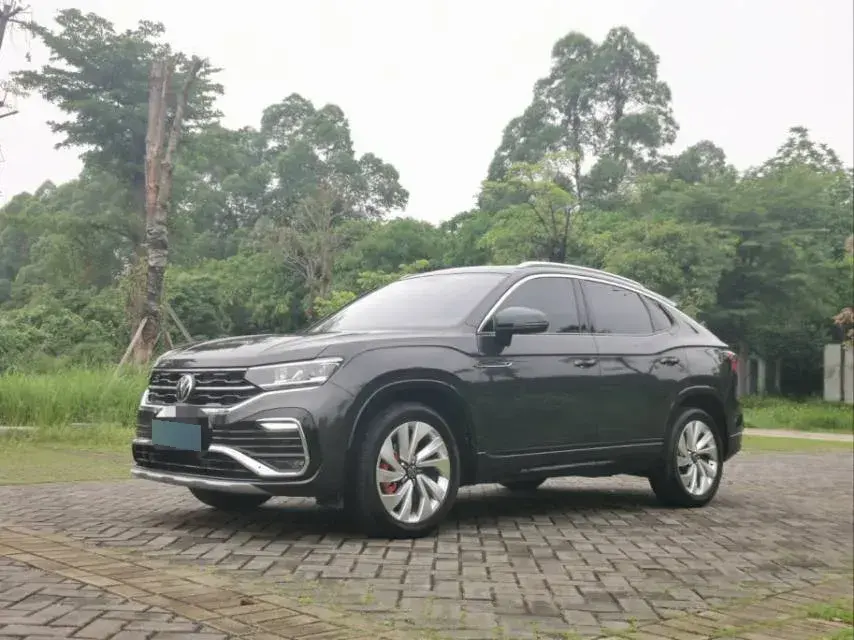 2020 Volkswagen Tayron X 2.0T 186HP L4 7DCT