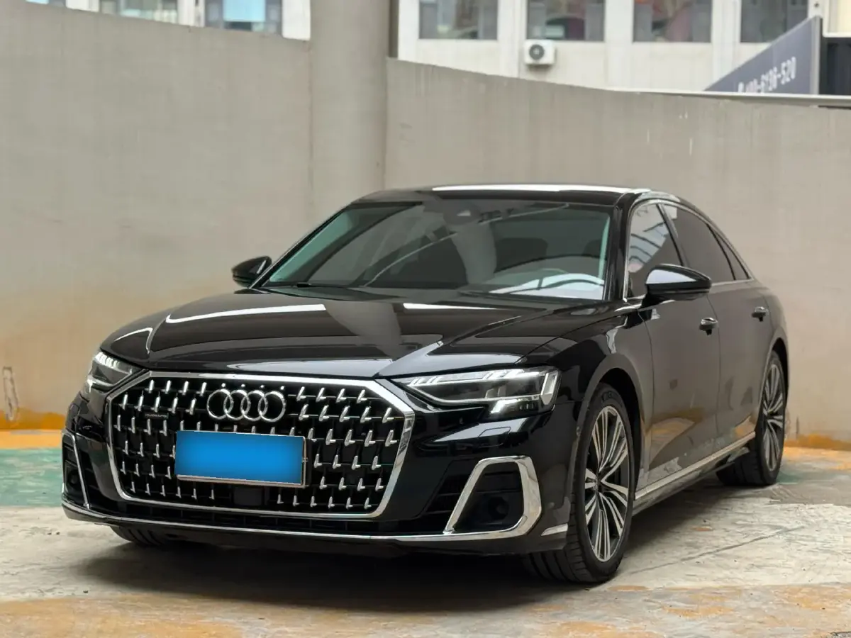 2023 Audi A8 3.0T 286HP V6 8AT