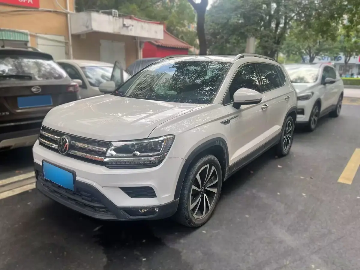2021 Volkswagen Tharu 1.4T 150HP L4 7DCT