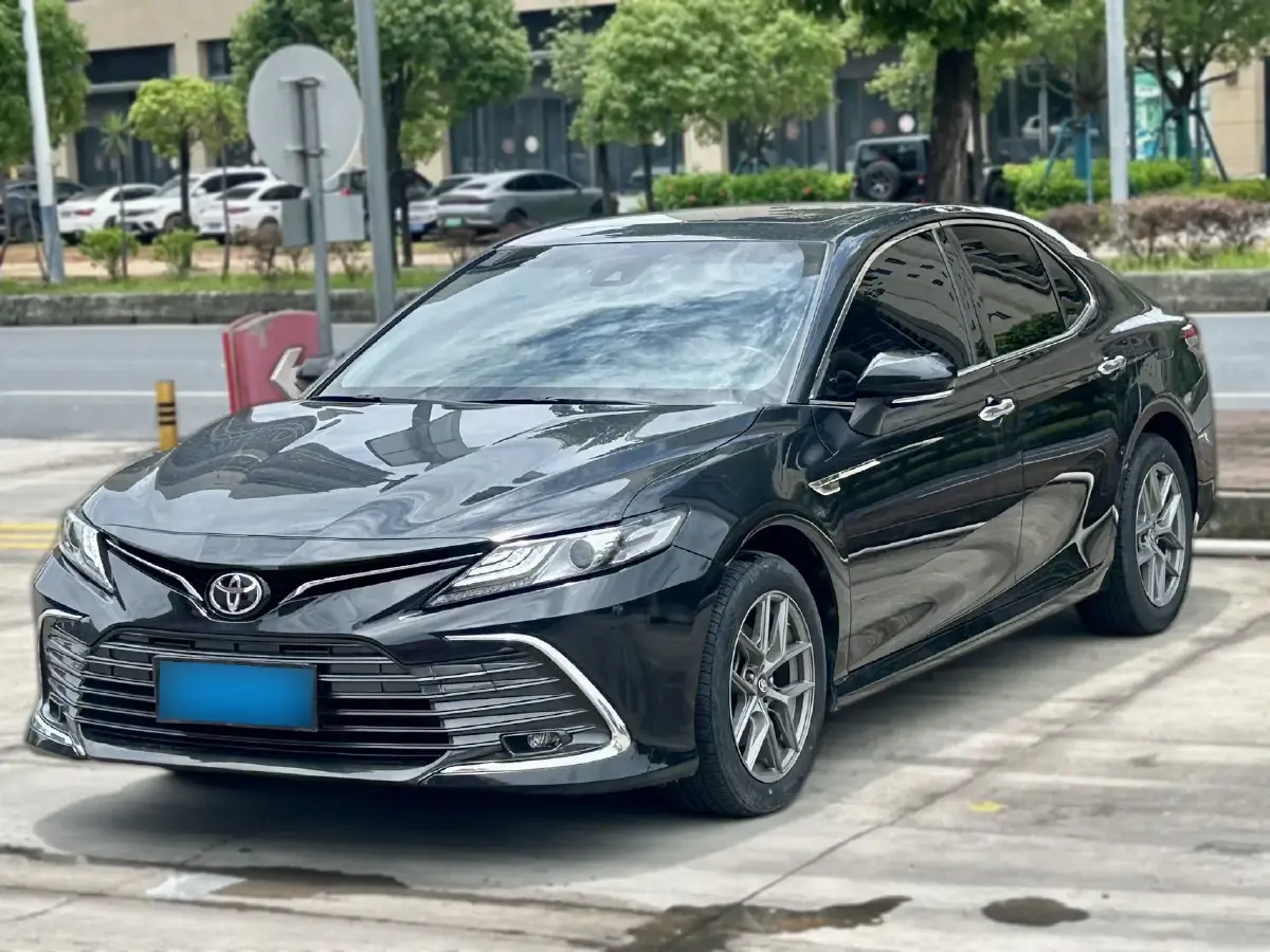 2021 Toyota Camry 2.0L 178HP L4 CVT