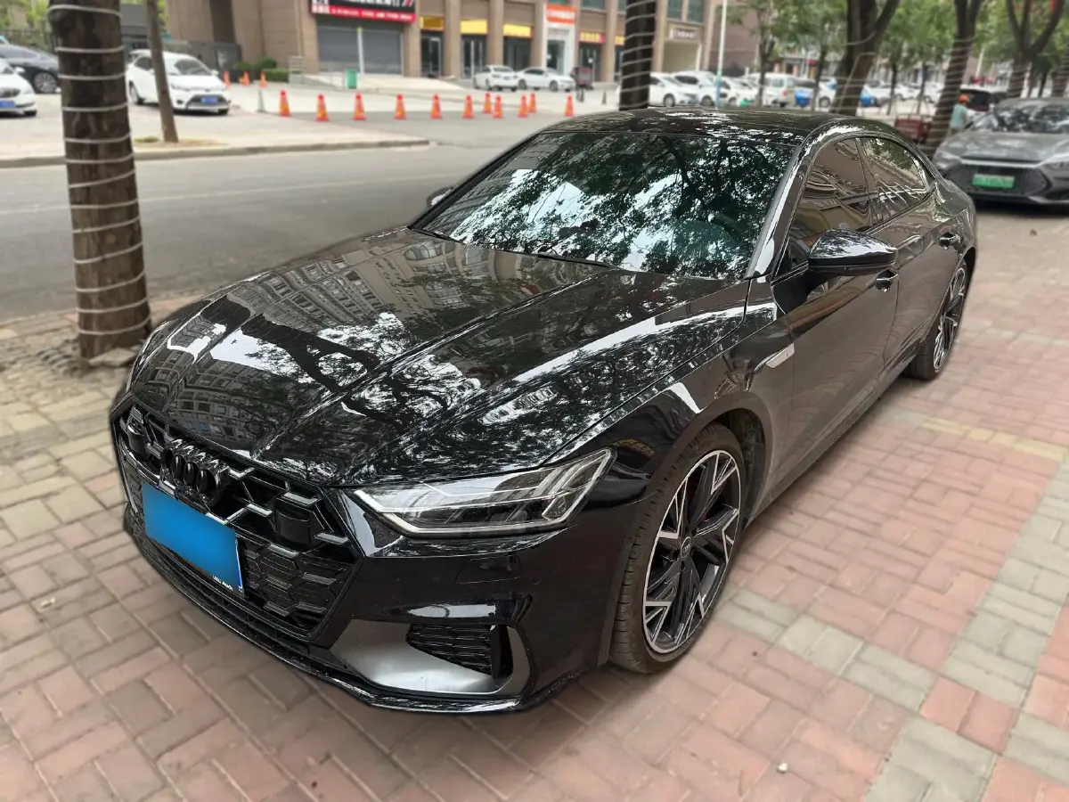 2024 Audi A7L 3.0T 340HP V6 7DCT