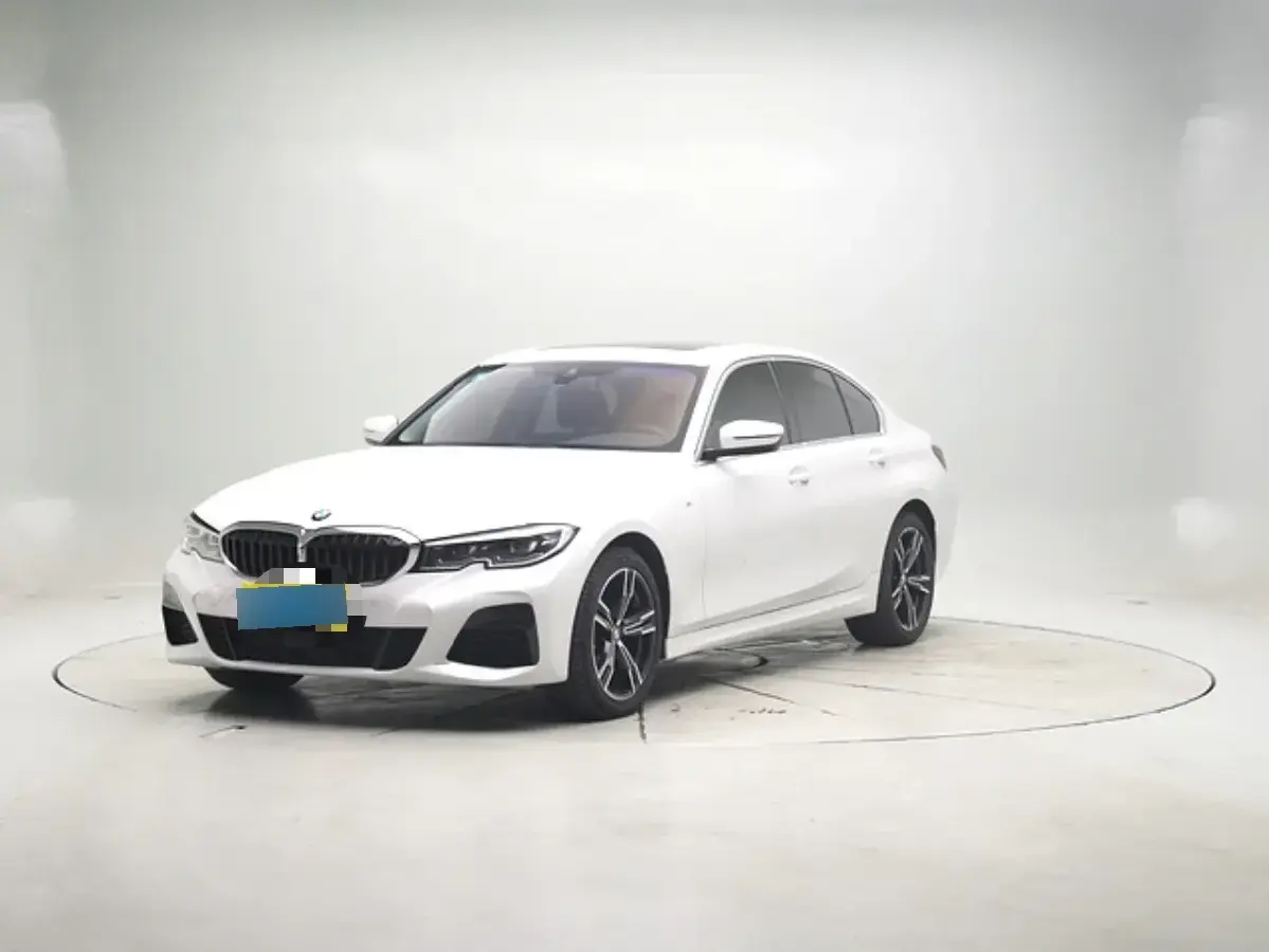 2022 BMW 3 Series 2.0T 184HP L4 8AT